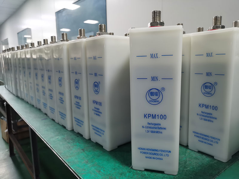 KPM100 Ni-Cd Batteries